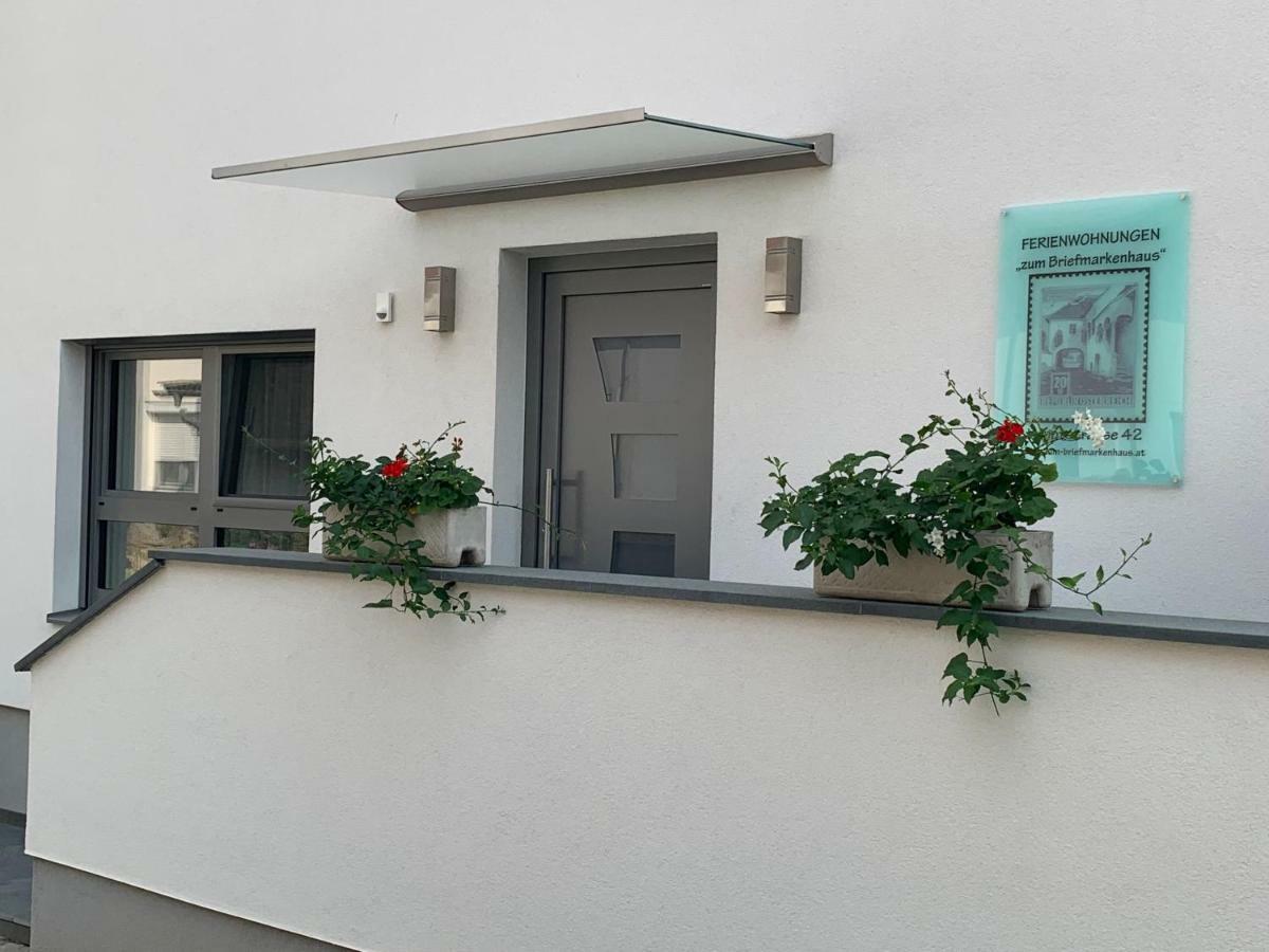 Ferienwohnungen Zum Briefmarkenhaus Moerbisch Am See Exterior photo